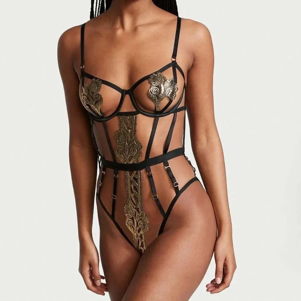 Victoria's Secret Size M Very Sexy Baroque Embroidered Strappy Cutout Teddy